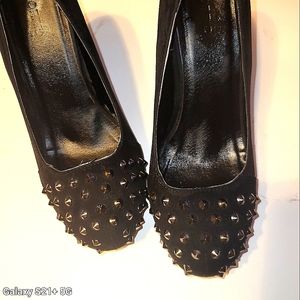 Plus-Divas studded shoe